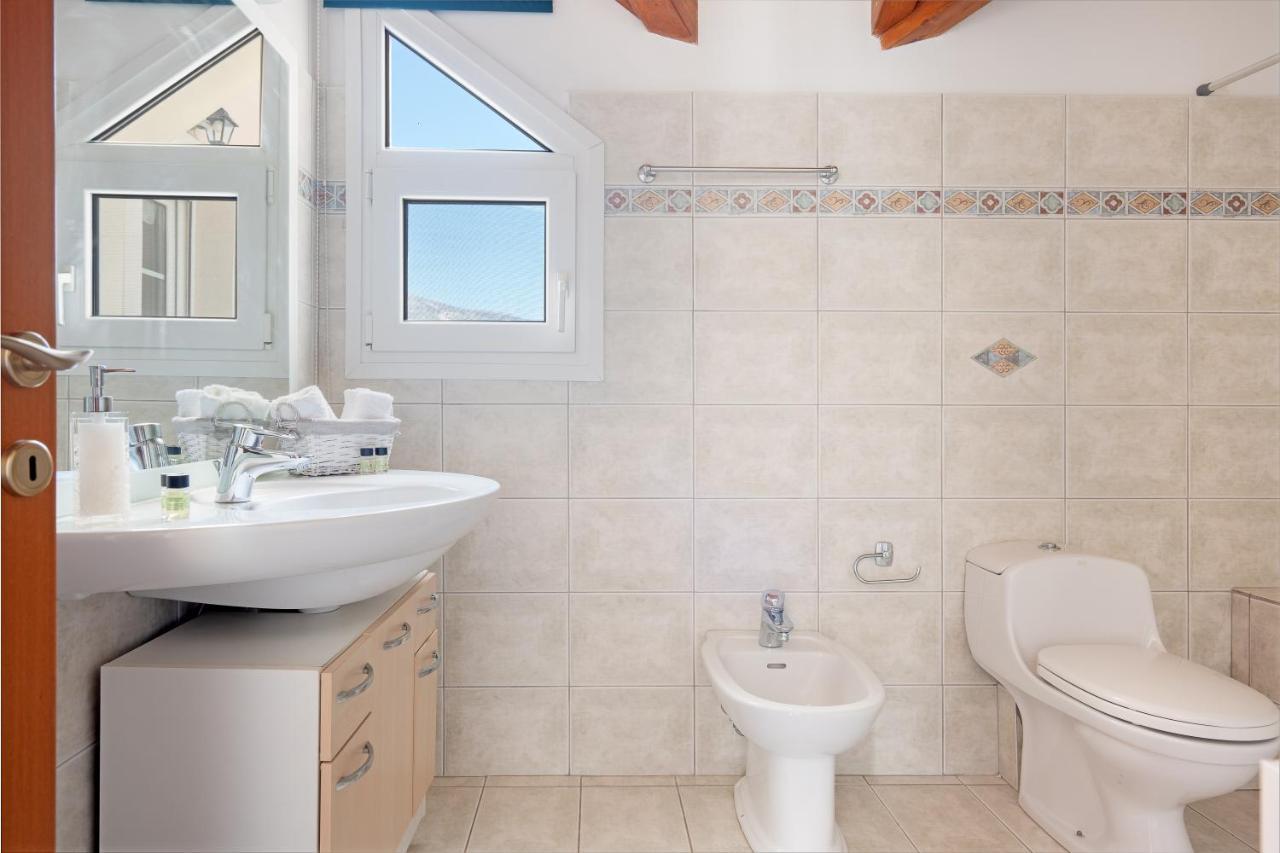 Grand Square Apartment Аргостолион Экстерьер фото